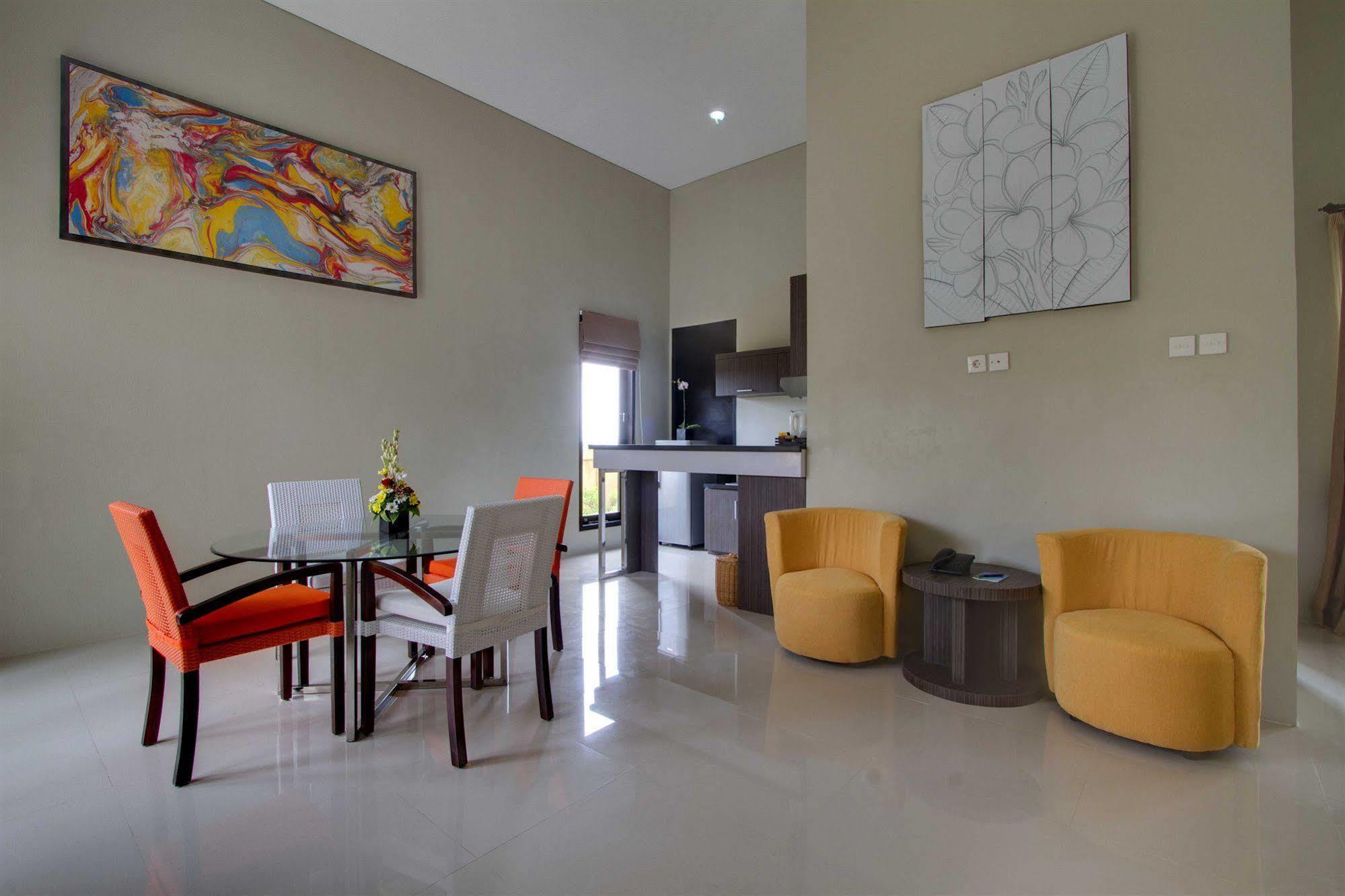 Parkside Denbukit Residence & Suite Jimbaran Exterior foto