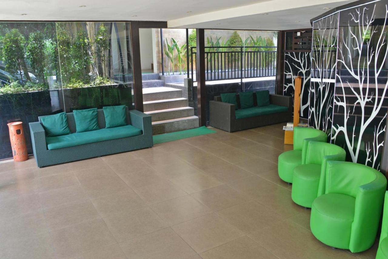 Parkside Denbukit Residence & Suite Jimbaran Exterior foto